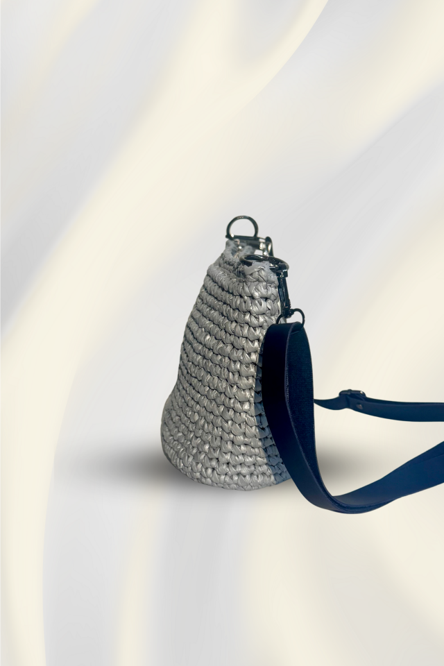 Saten Rafya Çapraz Çanta – Gri