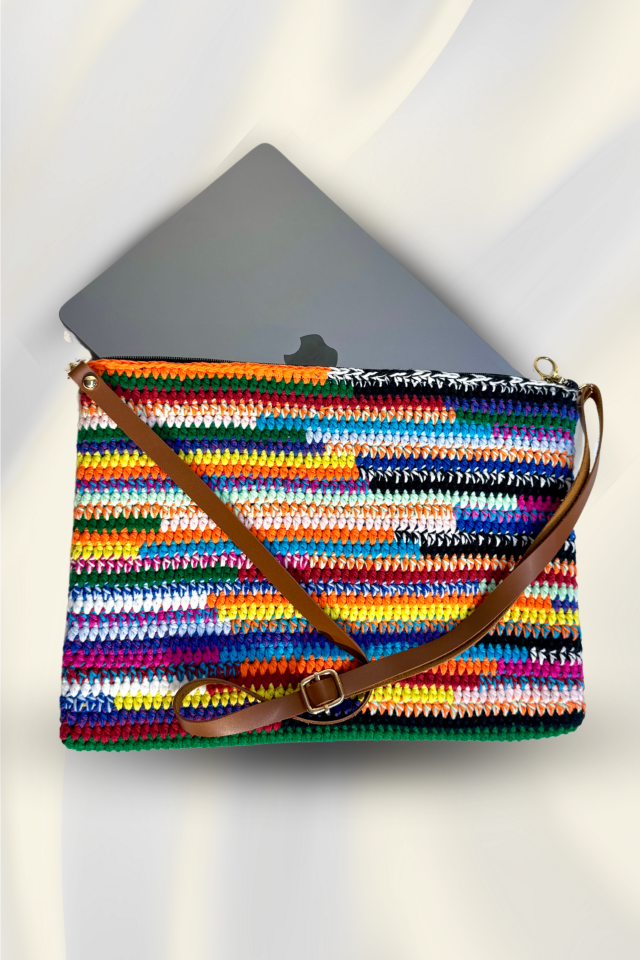 Gökkuşağı Laptop Çantası