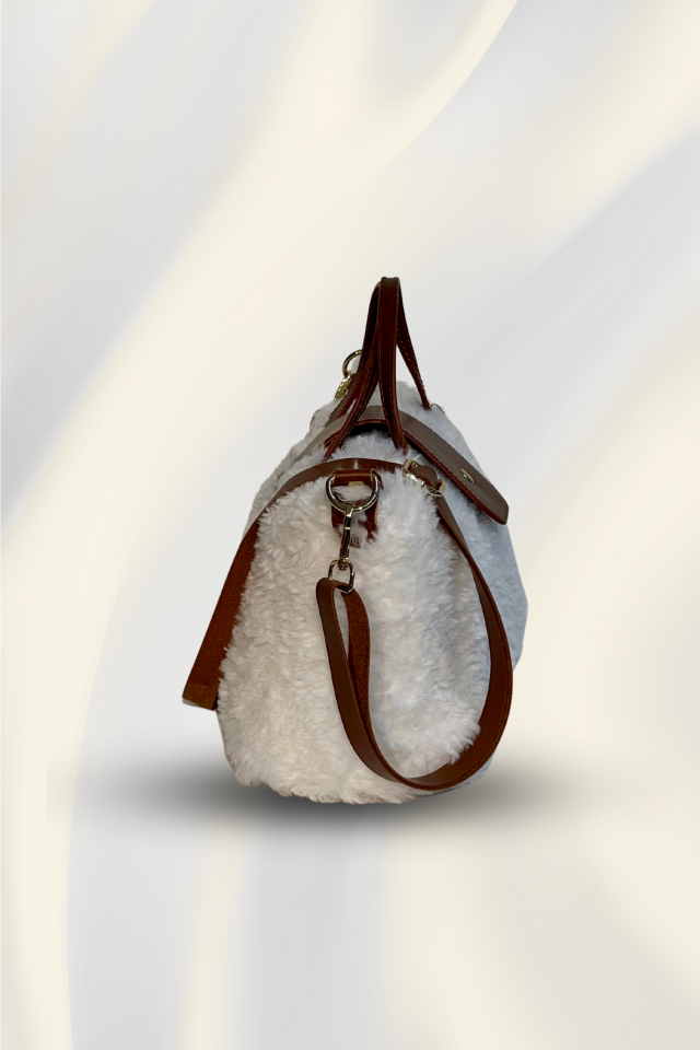 Kürk Çanta – Beyaz